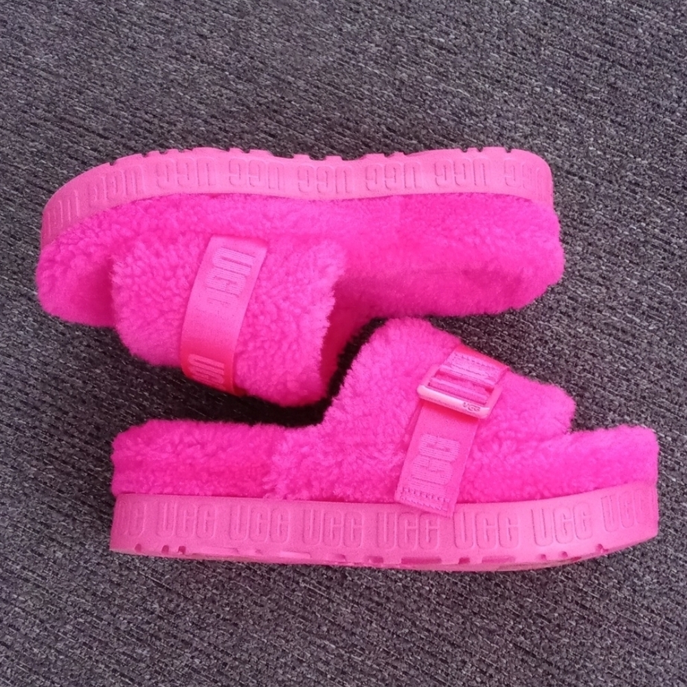 💗UGG💗 - Fluffita Hot Pink Flatform Slipper - Picture 9 of 12